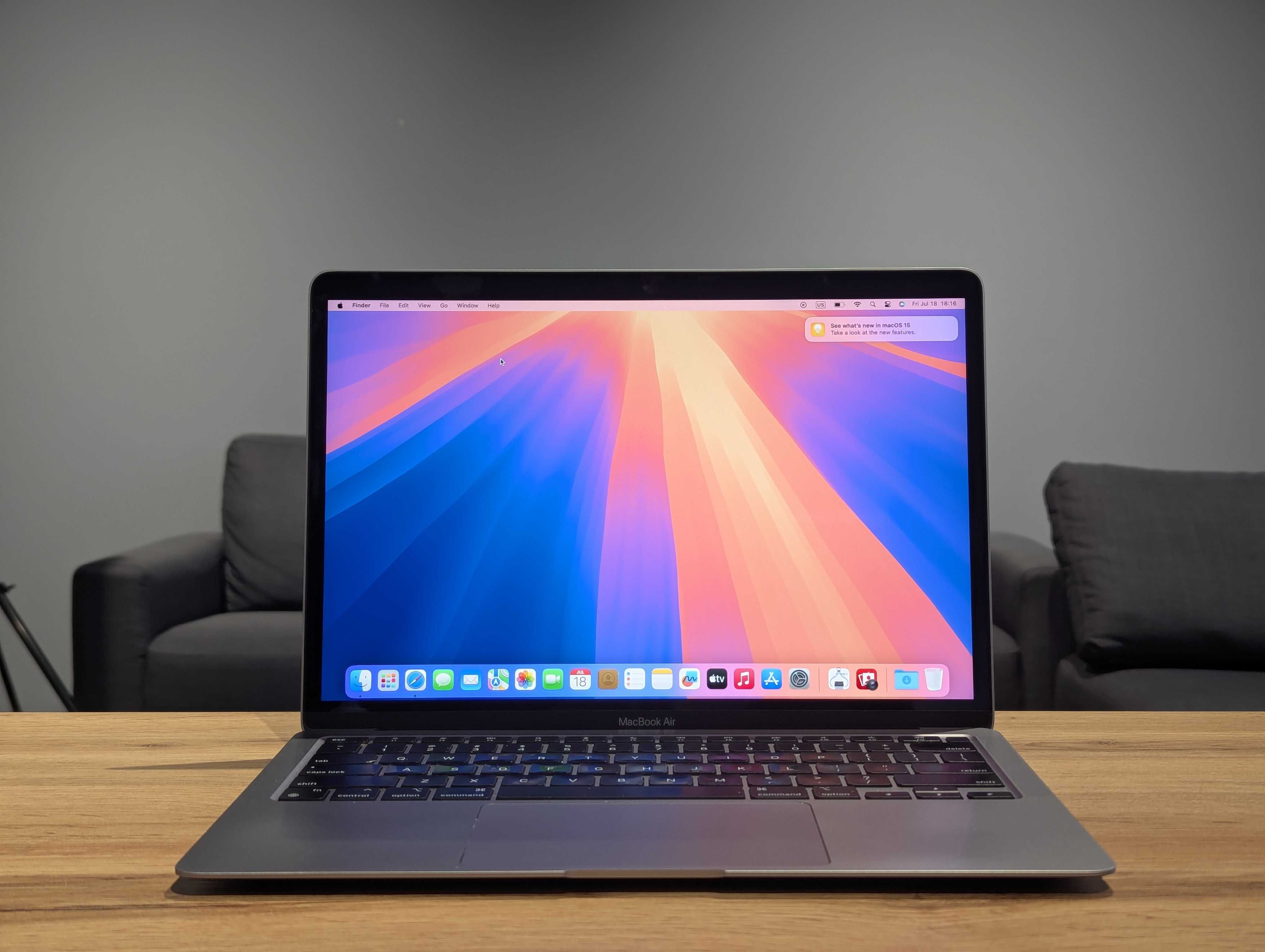 Macbook air 13 2020 m1 16/256gb