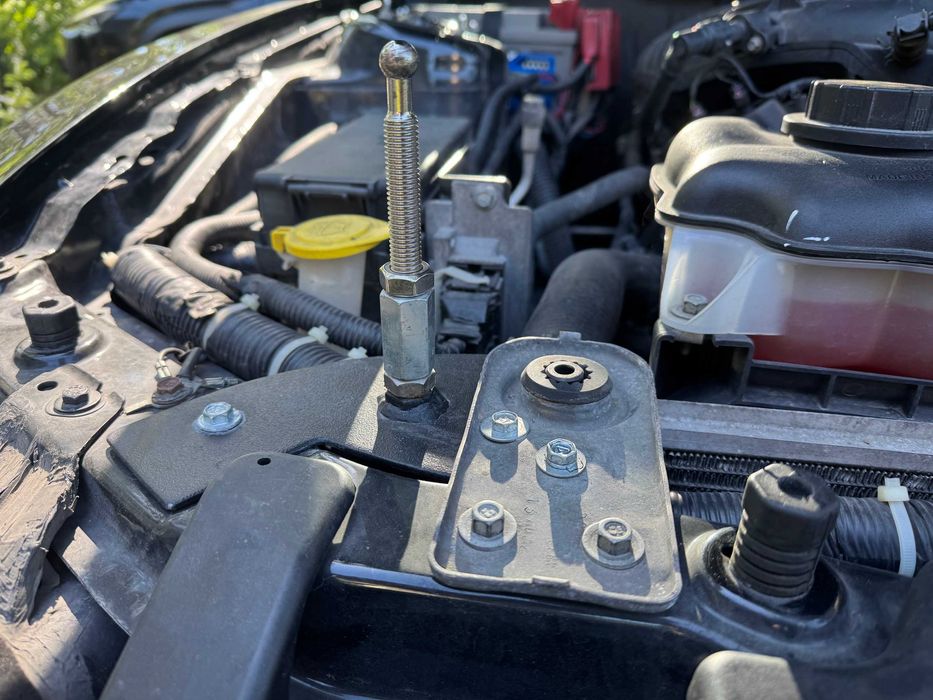 Maska Ford V generacja Mustang GT500 Cervini Duraflex