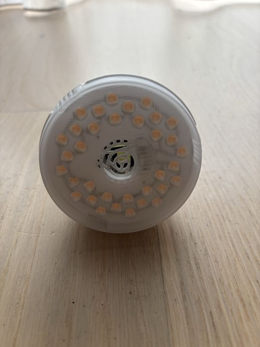 Żarówka LED do uprawy roślin Sansi 15w