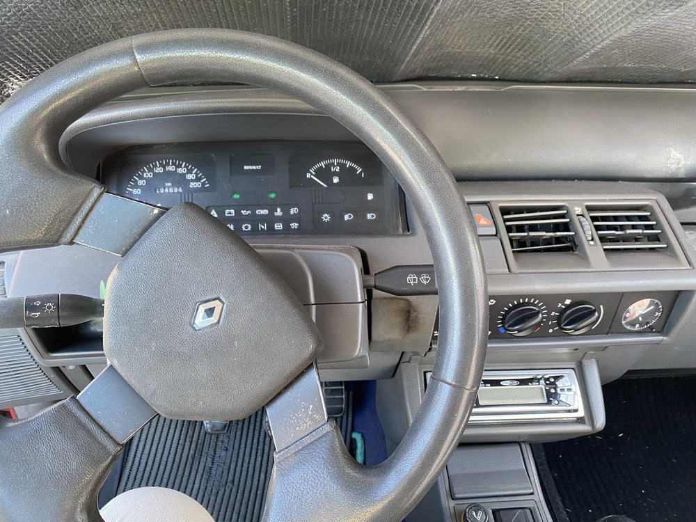Urgente Vende-se Renault Clio