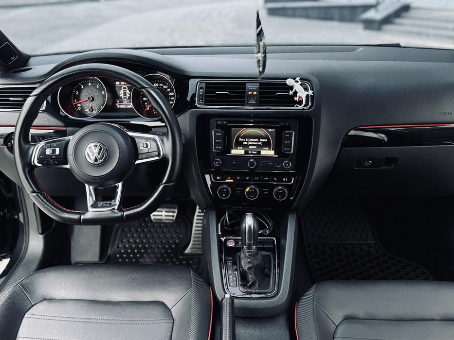 Продаю Меняю Фольксваген Джетта GLI 300+