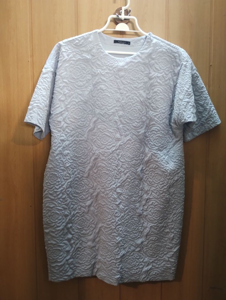 Sukienka Mohito 40/44 oversize