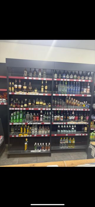 Стелаж з задніми стінками