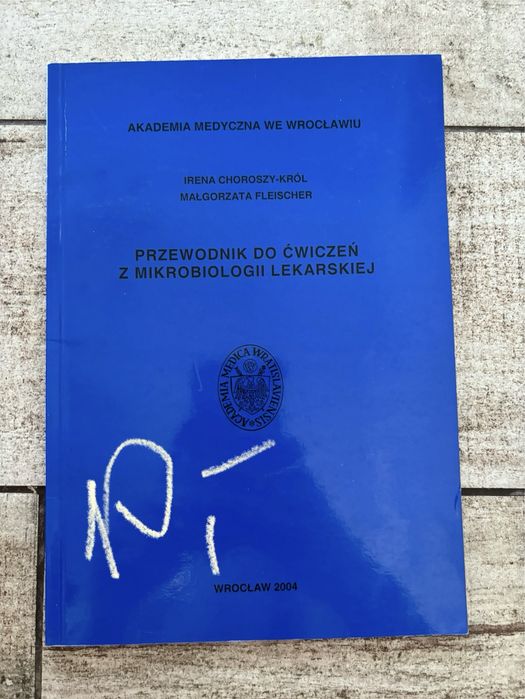 Ksiazka przewodnik do cwiczen z mikrobiologii Lekarskiej