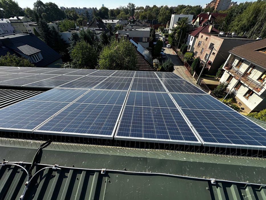 Mycie paneli fotowoltaicznych Elewacji szklanych, ceramicznych PVC