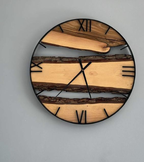 Zegar loft 60 cm z drewna orzech włoski