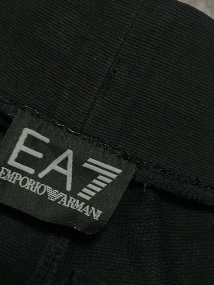Шорти Emporio Armani EA7 оригінал