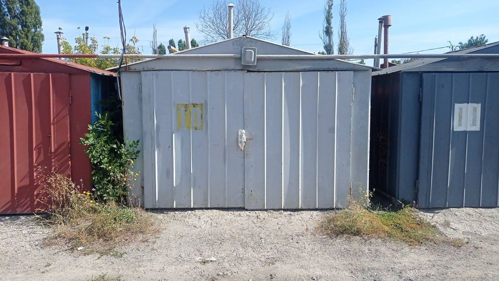 Продам гараж у гаражному кооперативі (Харків, вул. Роганська)