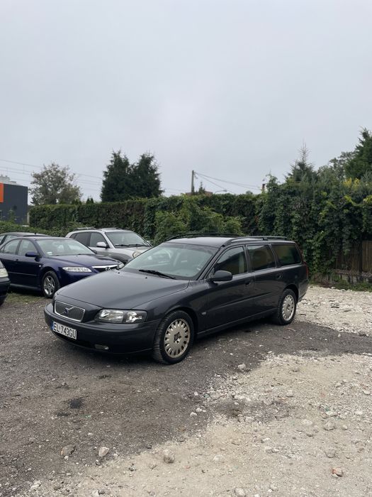 Volvo V70 | 2.4 Diesel | 2001 | Hak | Alufelgi | Wygodne