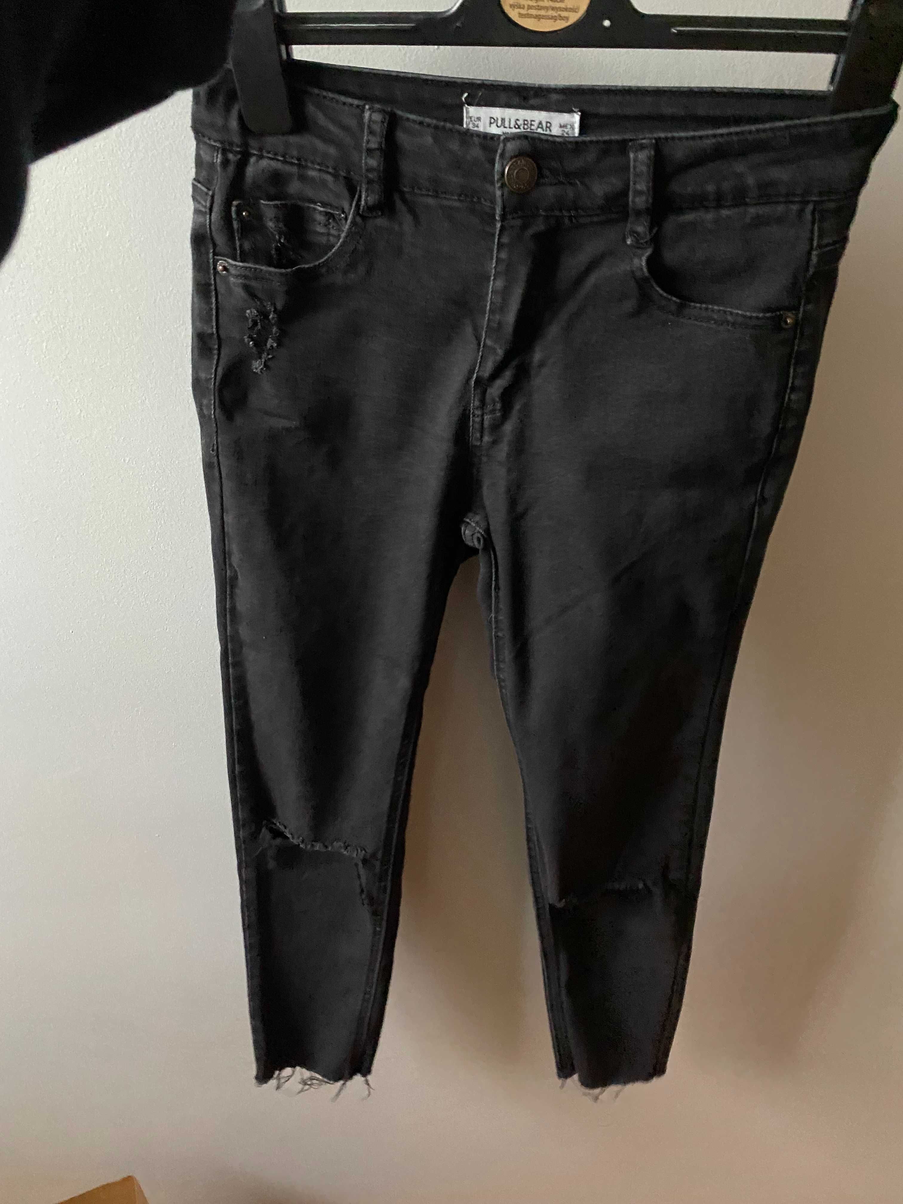 Spodnie Pull&Bear 34 XS/S z dziurami na kolanach stan bdb