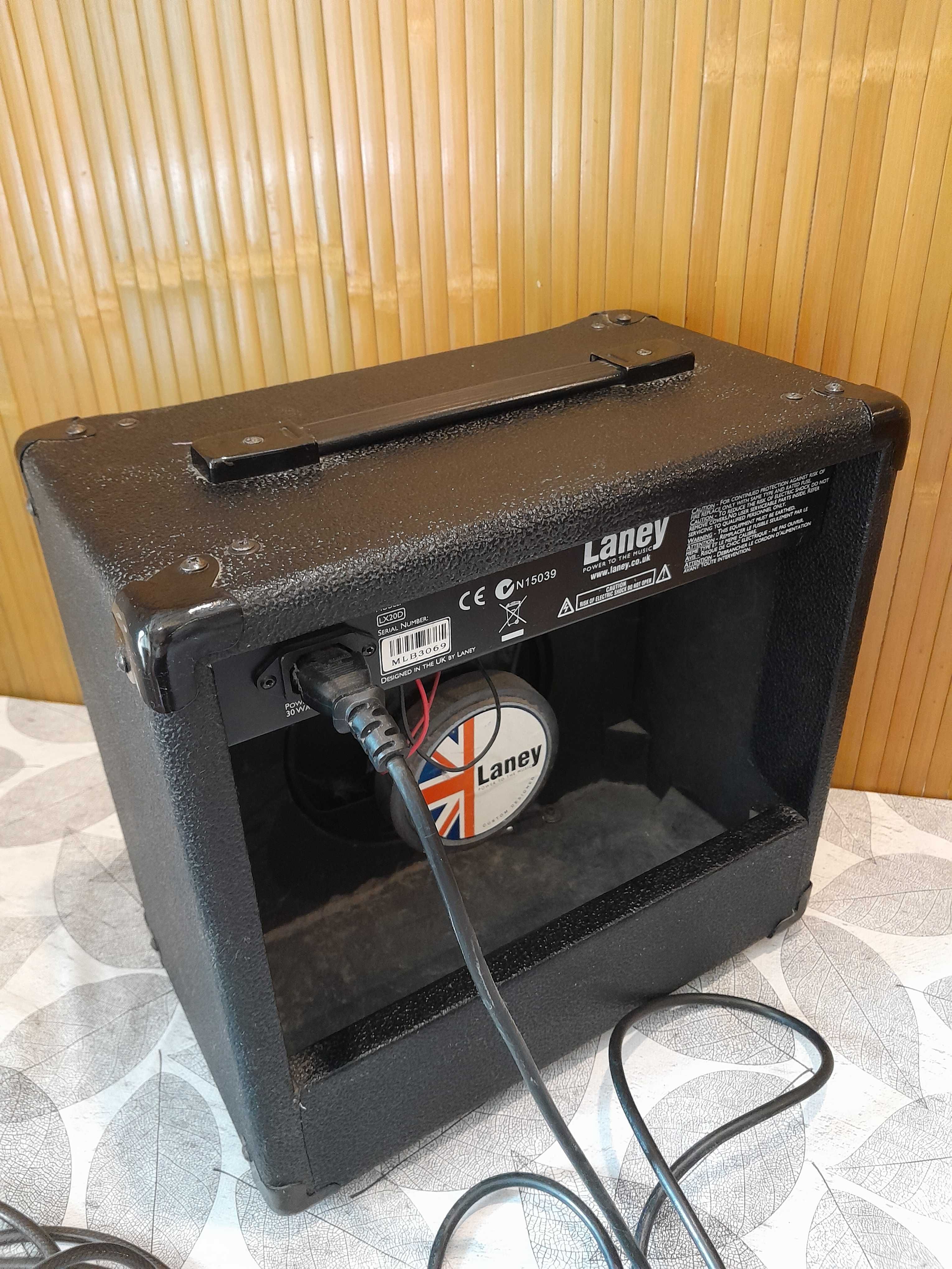 Комбік універсальний Laney LX20D для електрогітари