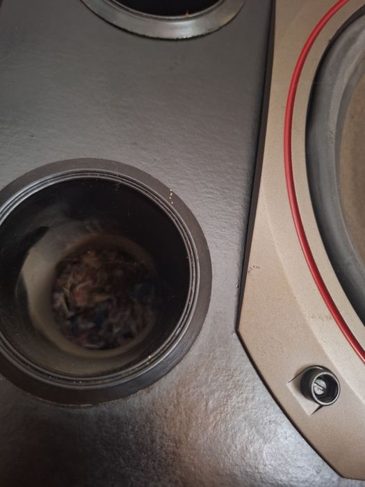 Kultowa wieża Diora 502 segment