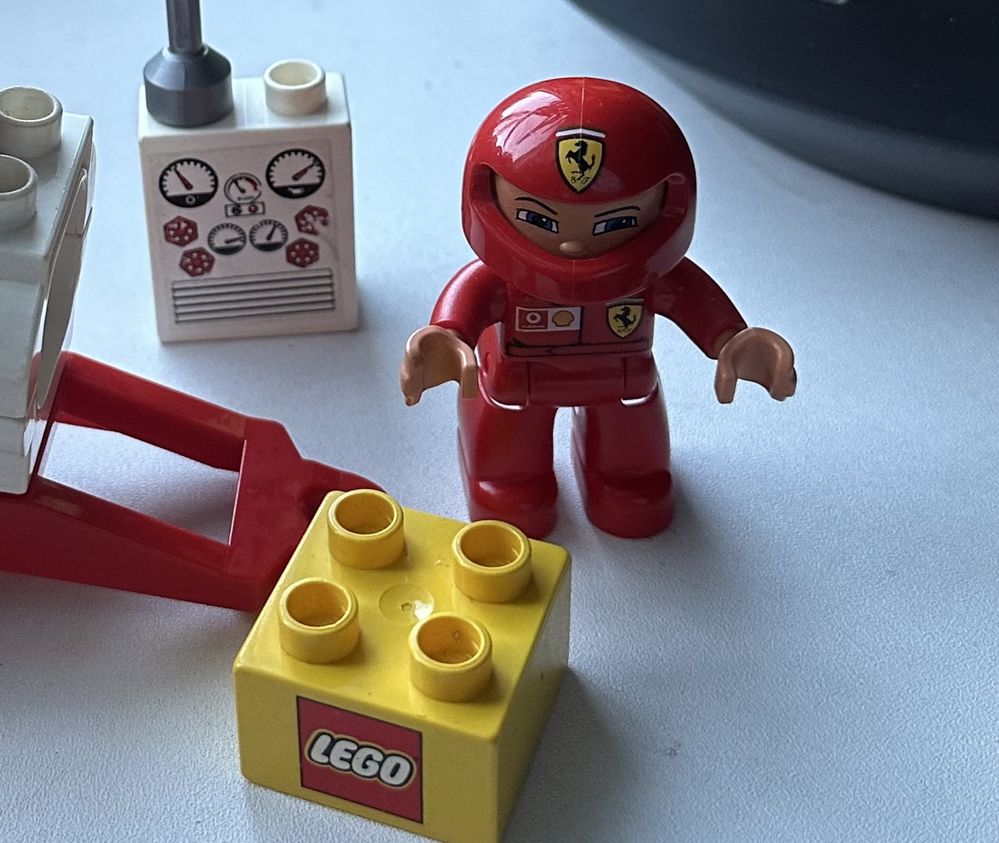 Klocki lego duplo zestaw unikatowy Ferarri