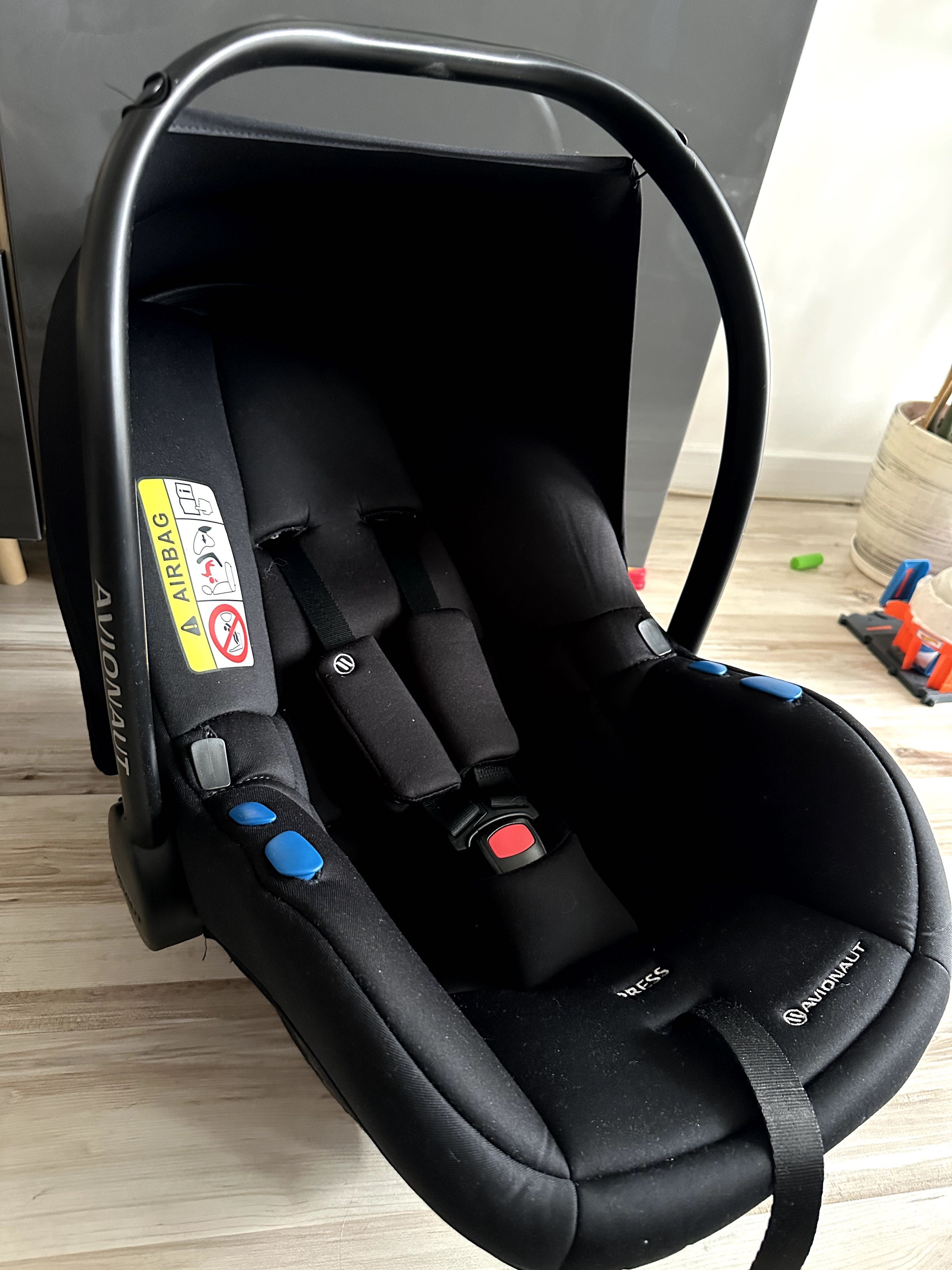 Avionaut Pixel + Avionaut AeroFIX/AeroFIX RWF+ baza ISOFIX - komplet
