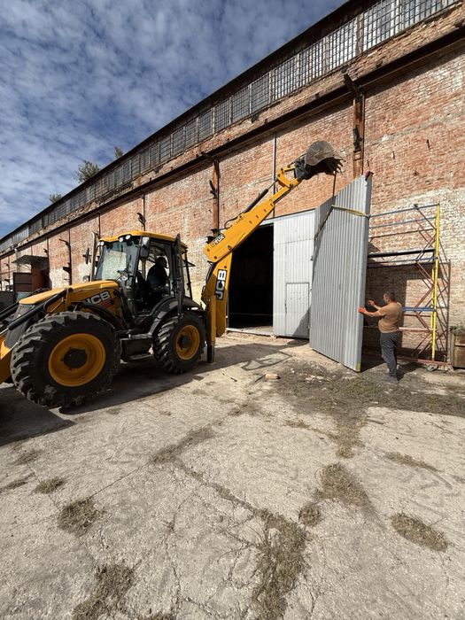 Оренда екскаватора і самоскида