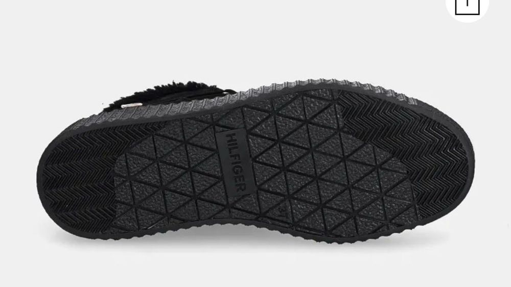 Нові оригінальні черевики куплені на офіційному сайті Answear