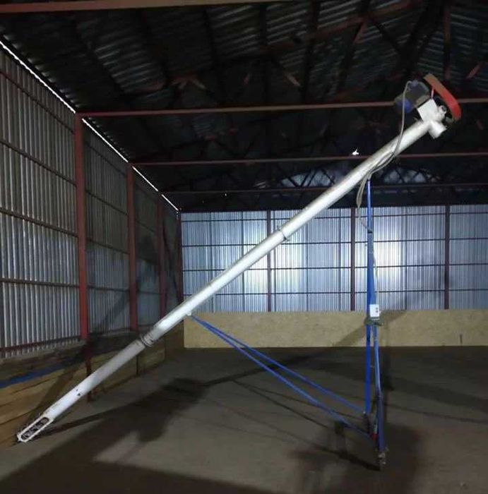 Конвеєр, шнек, винтовий, розгрузчик, перегрузчик, шнековий погрузчик