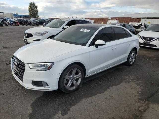 Audi A3 Premium 2018 року