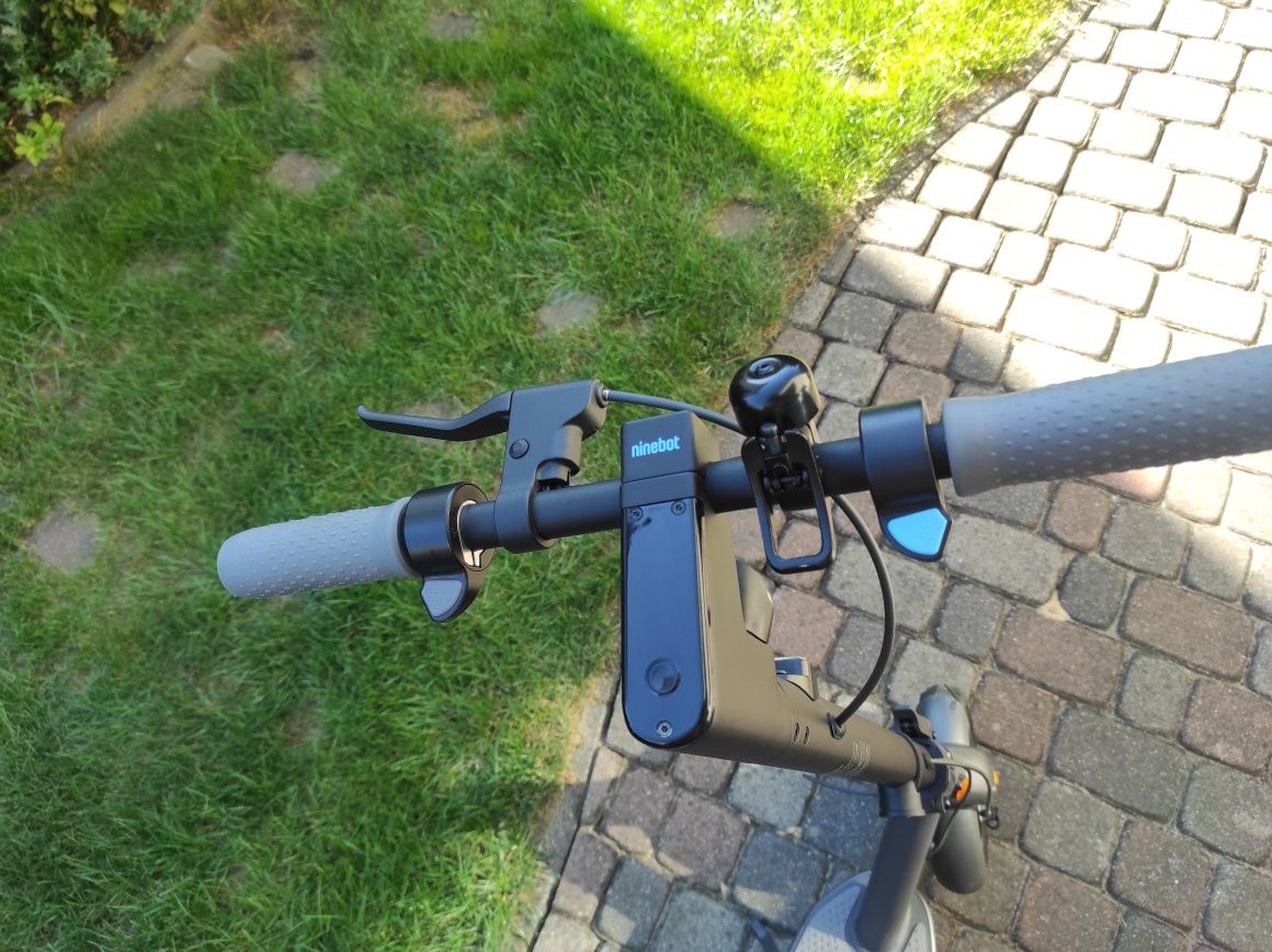 Hulajnoga elektryczna Segway G30D MAX, 65km zasięg bez ładowania!