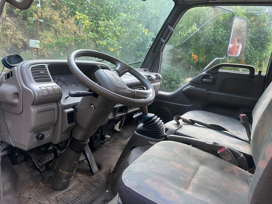 Izusu 3.1 caixa aberta