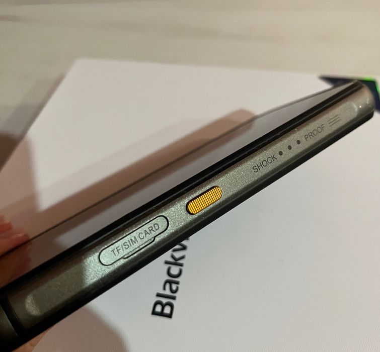 Захищений смартфон Blackview BV9900E 6/128GB