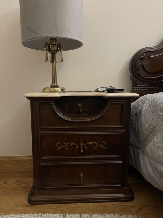 Cama , colchao e estrado bom estado !