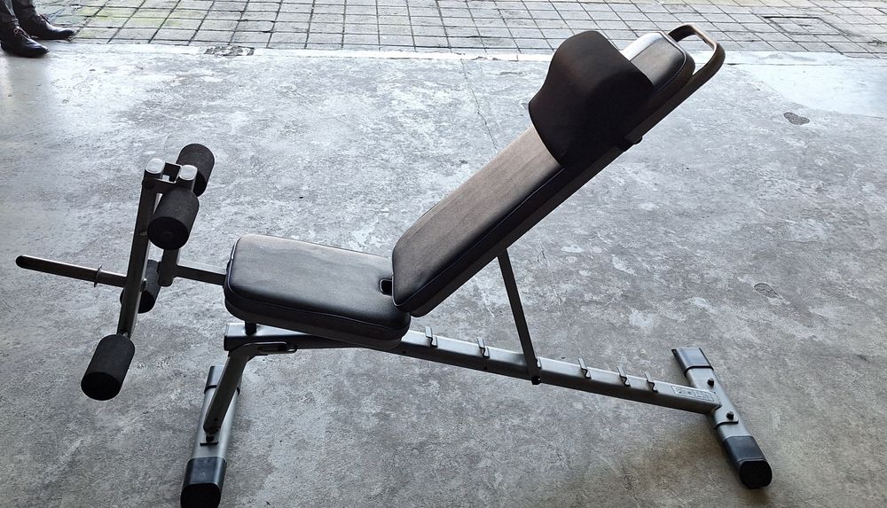 Banco musculação domyos varias posições como novo