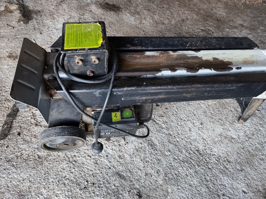 Rachador de lenha elétrico