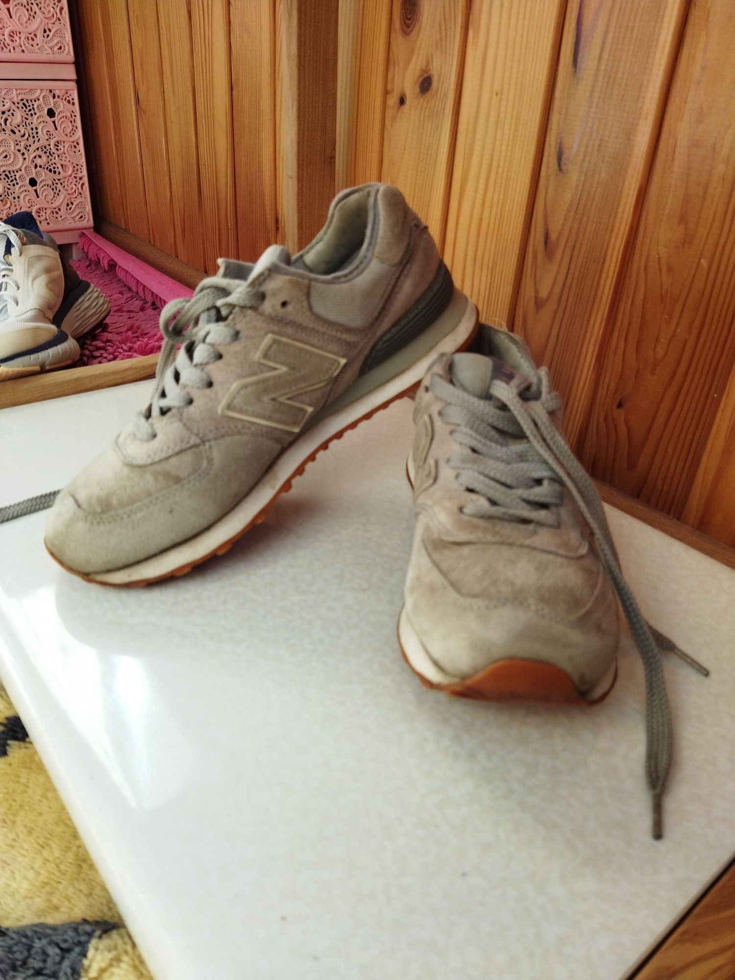 Женские кроссовки New Balance 574, 39 размер