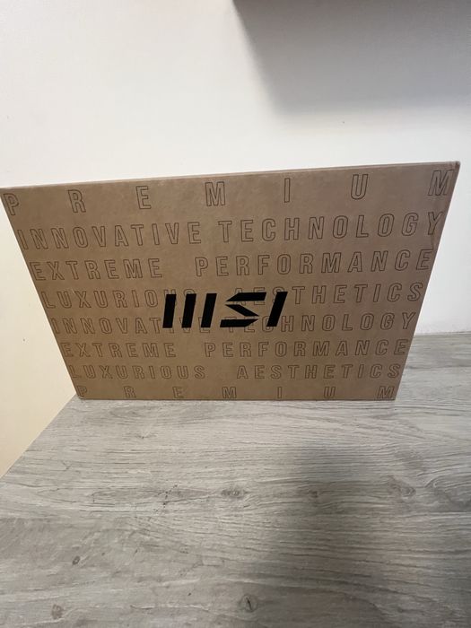 MSI Katana 17 , Intel  i7-13620H , 2x8GB RAM, 1 TB SSD, RTX 4060 8 GB