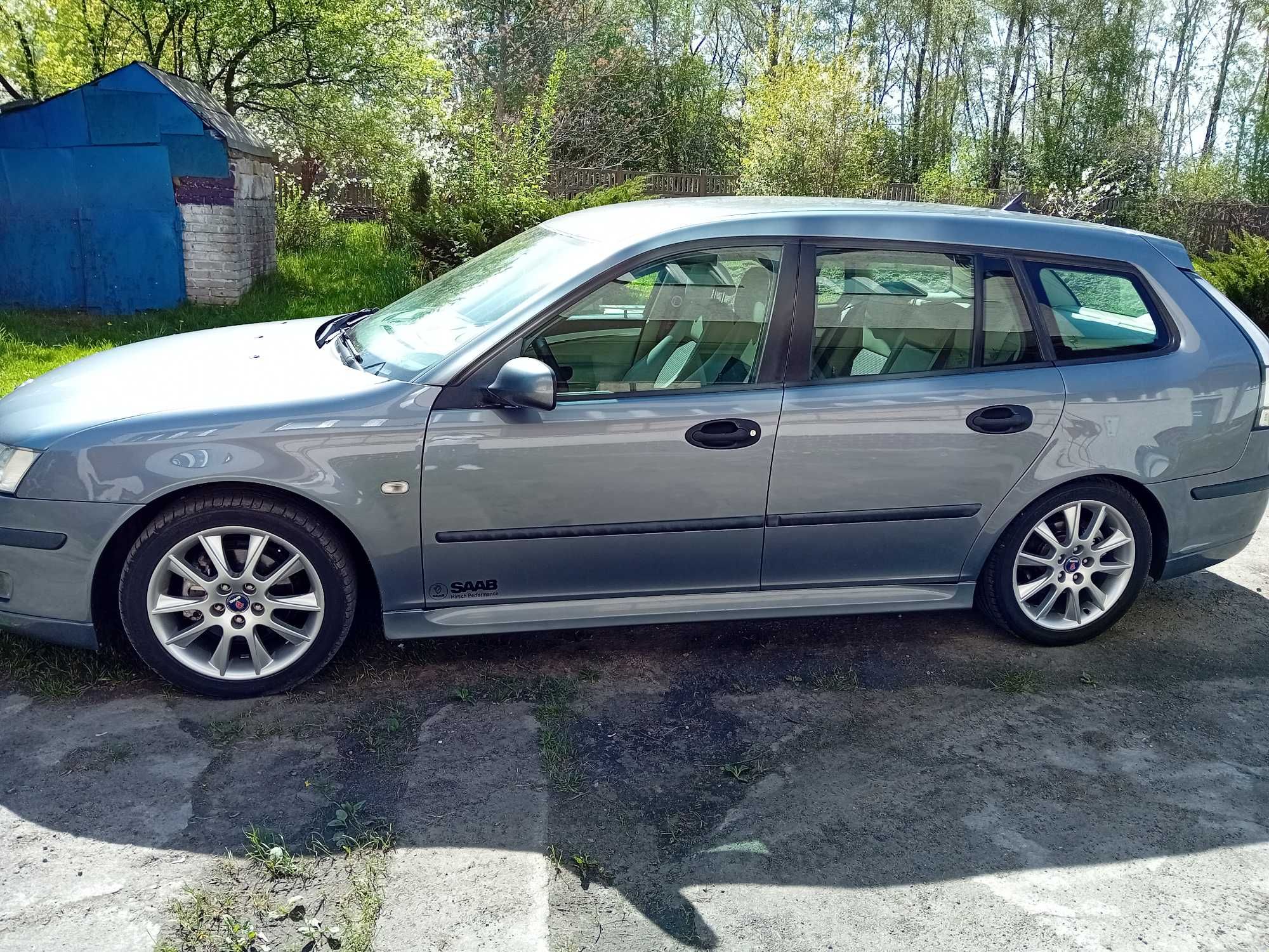 samochód osobowy SAAB 9-3