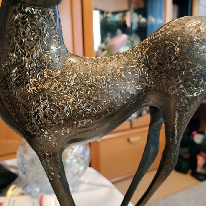 Mosiężna figura jelenia wysokość 50 cm
