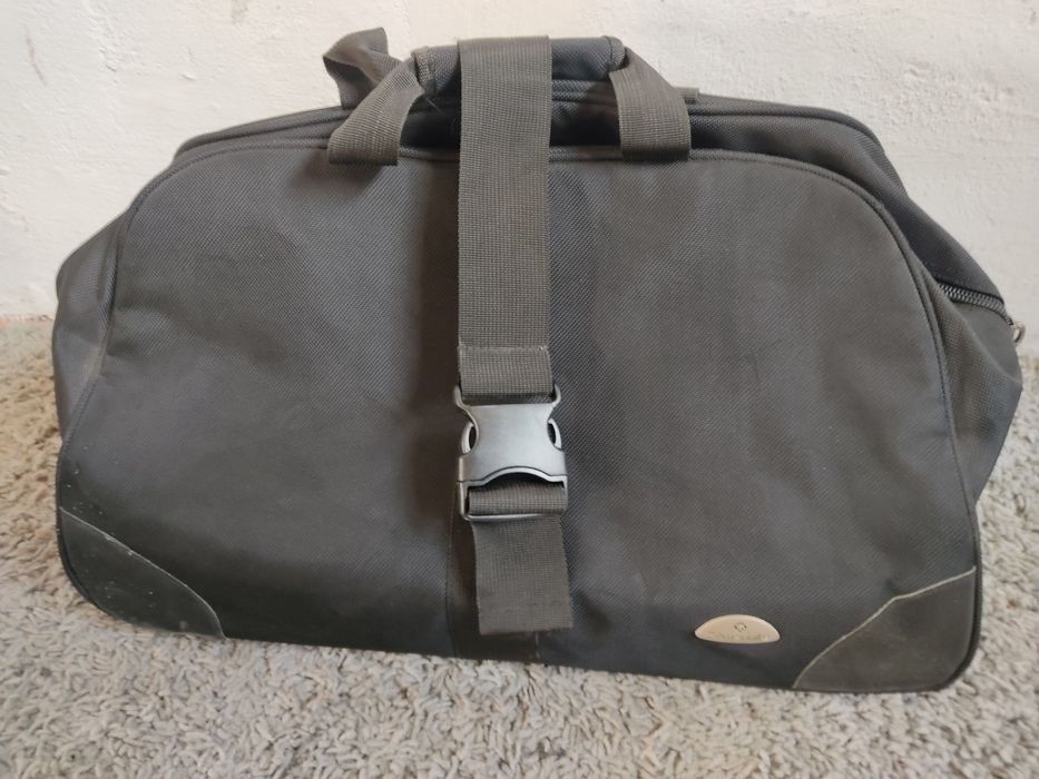 Walizka Samsonite podróżna na kółkach Torba