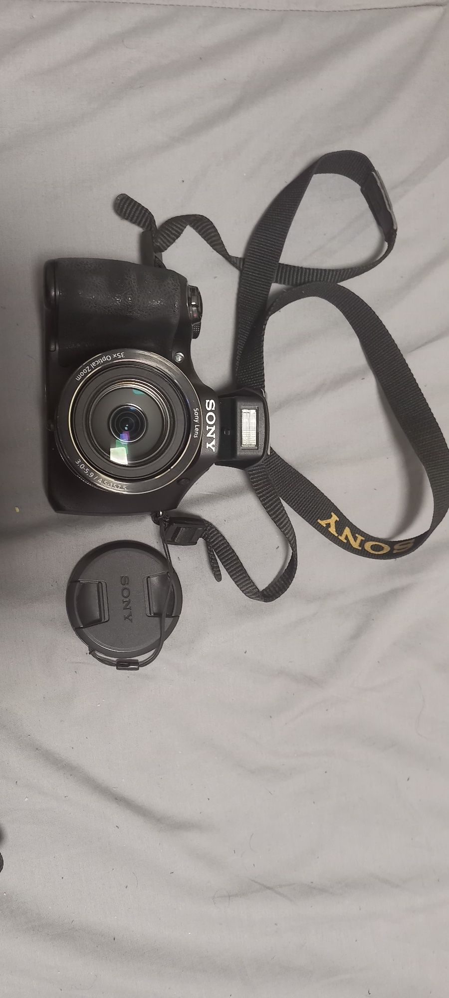 Sony DSC-H300 фотоаппарат с чехлом