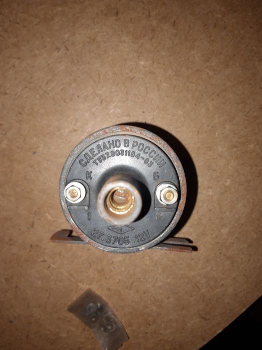 ВАЗ 99 сальник коленвала коммутатор датчик хола катушка замок крышка