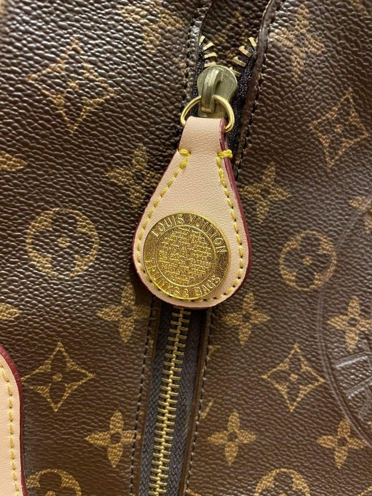 Torebka damska Louis Vuitton Tranks Bags