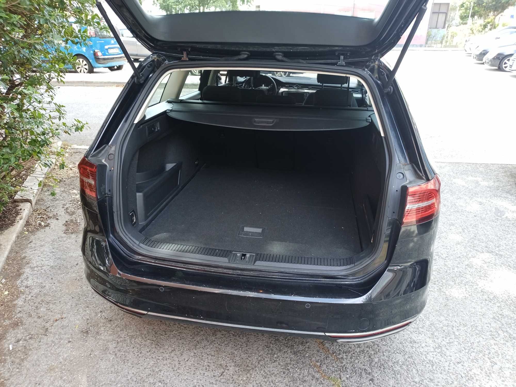 Passat GTE - Hibrido - Completo e confortável