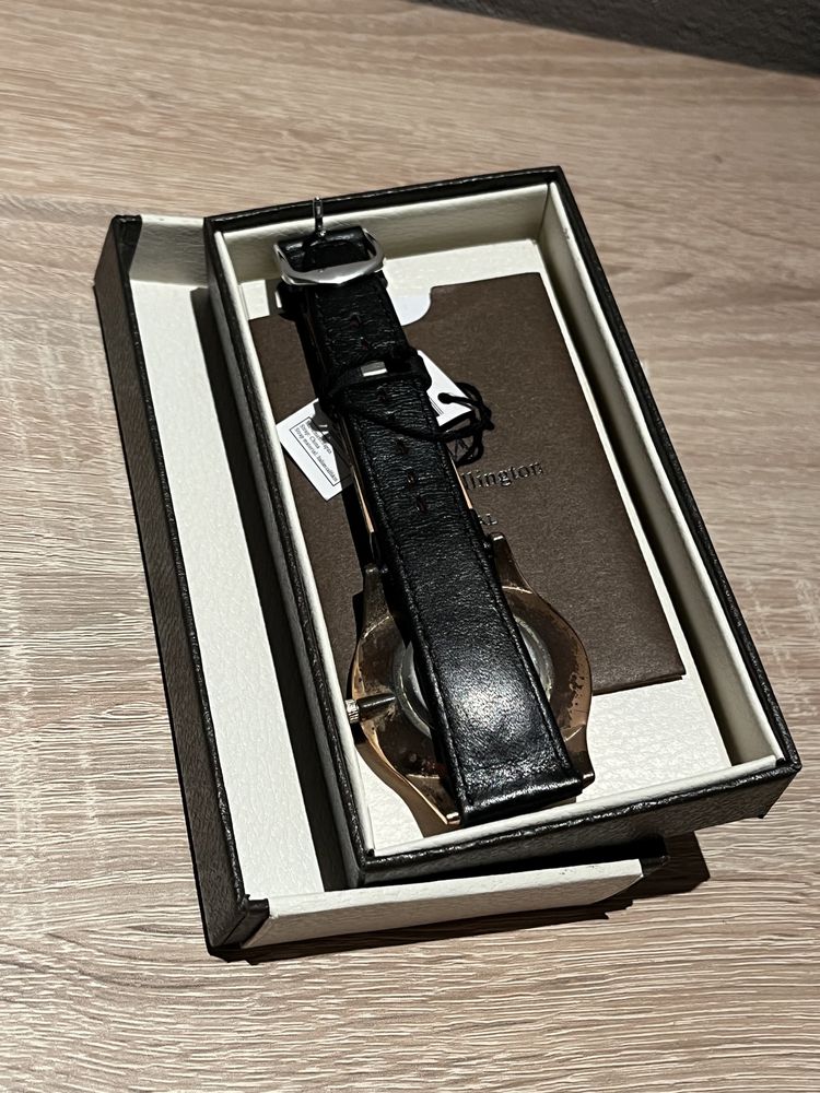 Daniel Wellington zegarek DW męski Datownik