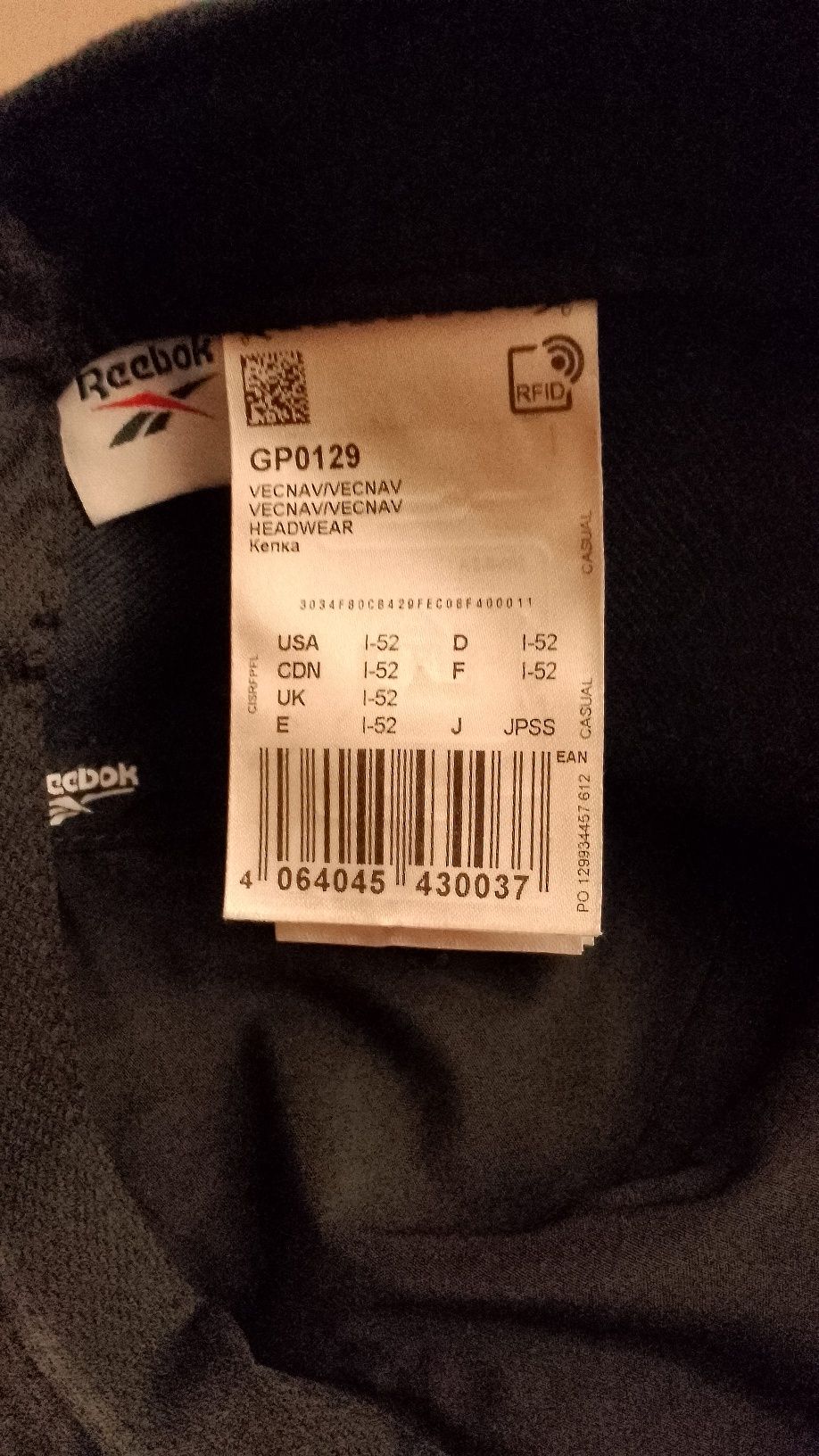 Reebok czapka z daszkiem nowa granat