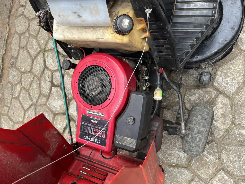 Traktorek kosiarka 12,5hp z koszem