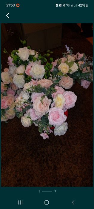 Квіти на весілля