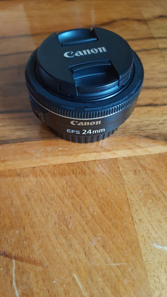Об'єктив Canon 24 мм STM