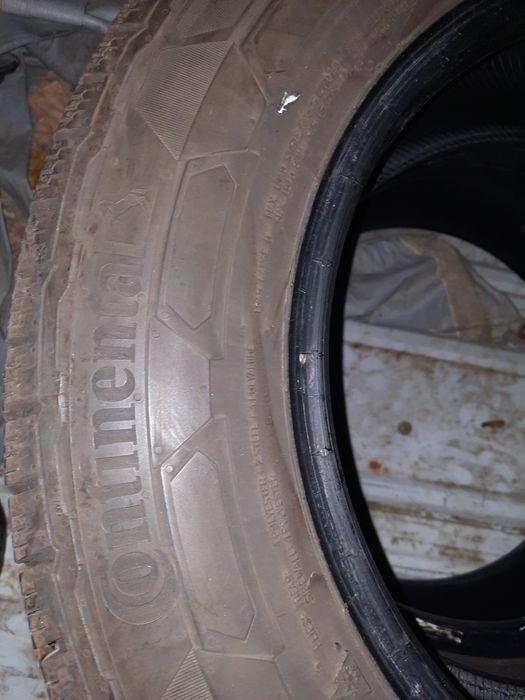 Opony zimowe 215/65/16c continental vancontact winter