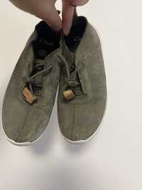 Продам кроссовки Clarks