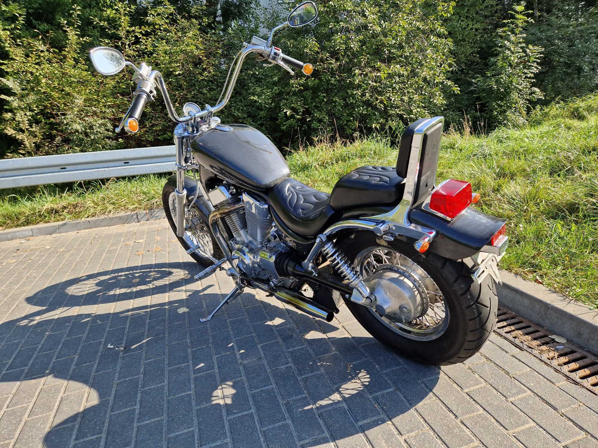 Suzuki VS1400 Intruder