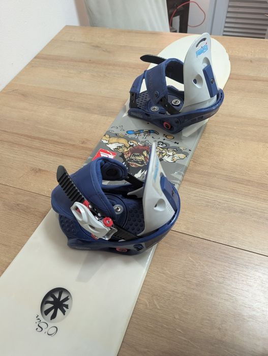 Snowboard dzieciecy - 97cm. Deska, wiązania, buty 32/33