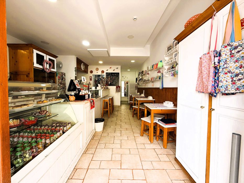 Café Trespasse totalmente equipado