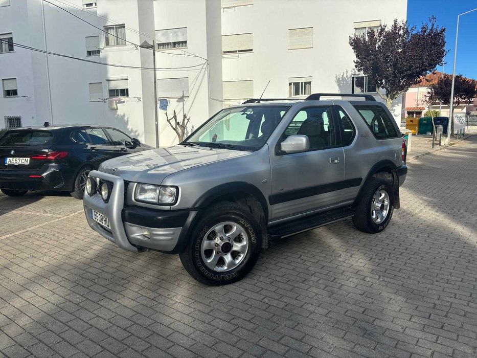 Opel Frontera B 2.2 DTI Sport