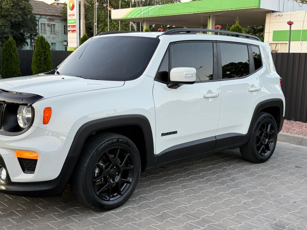 Jeep Renegade  2020 рік