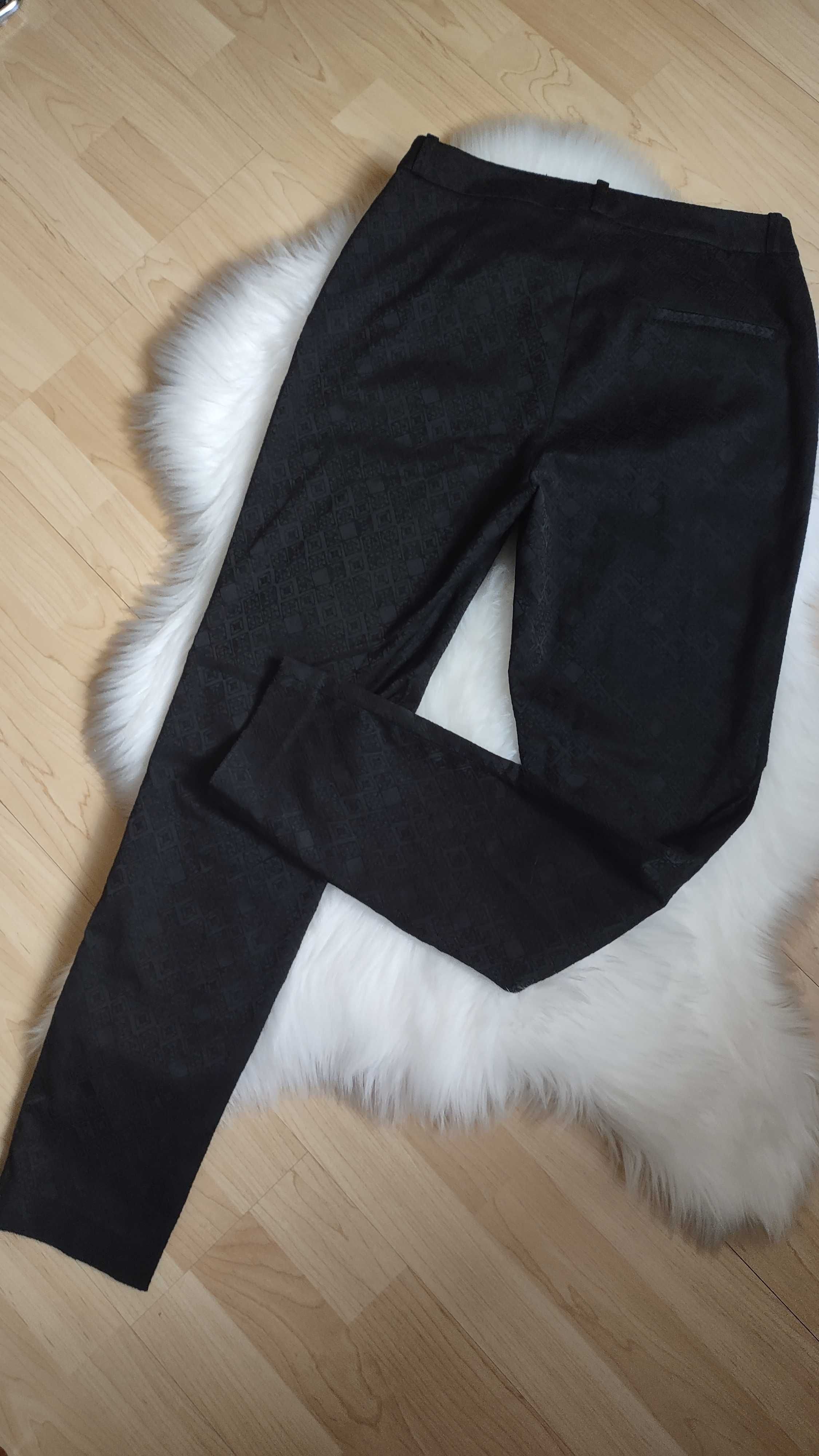 Klasyczne czarne spodnie z bawełny roz. M/L H&M
